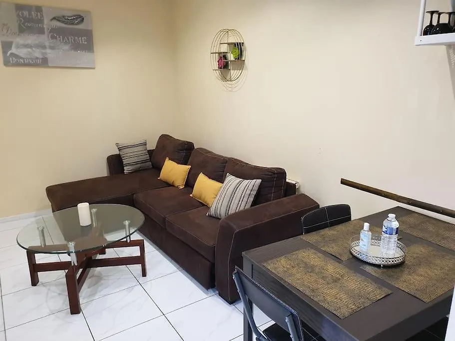 Cozy Apartment, Airport Cdg Exhibition Parc 14 Min Tremblay-en-France 0*,